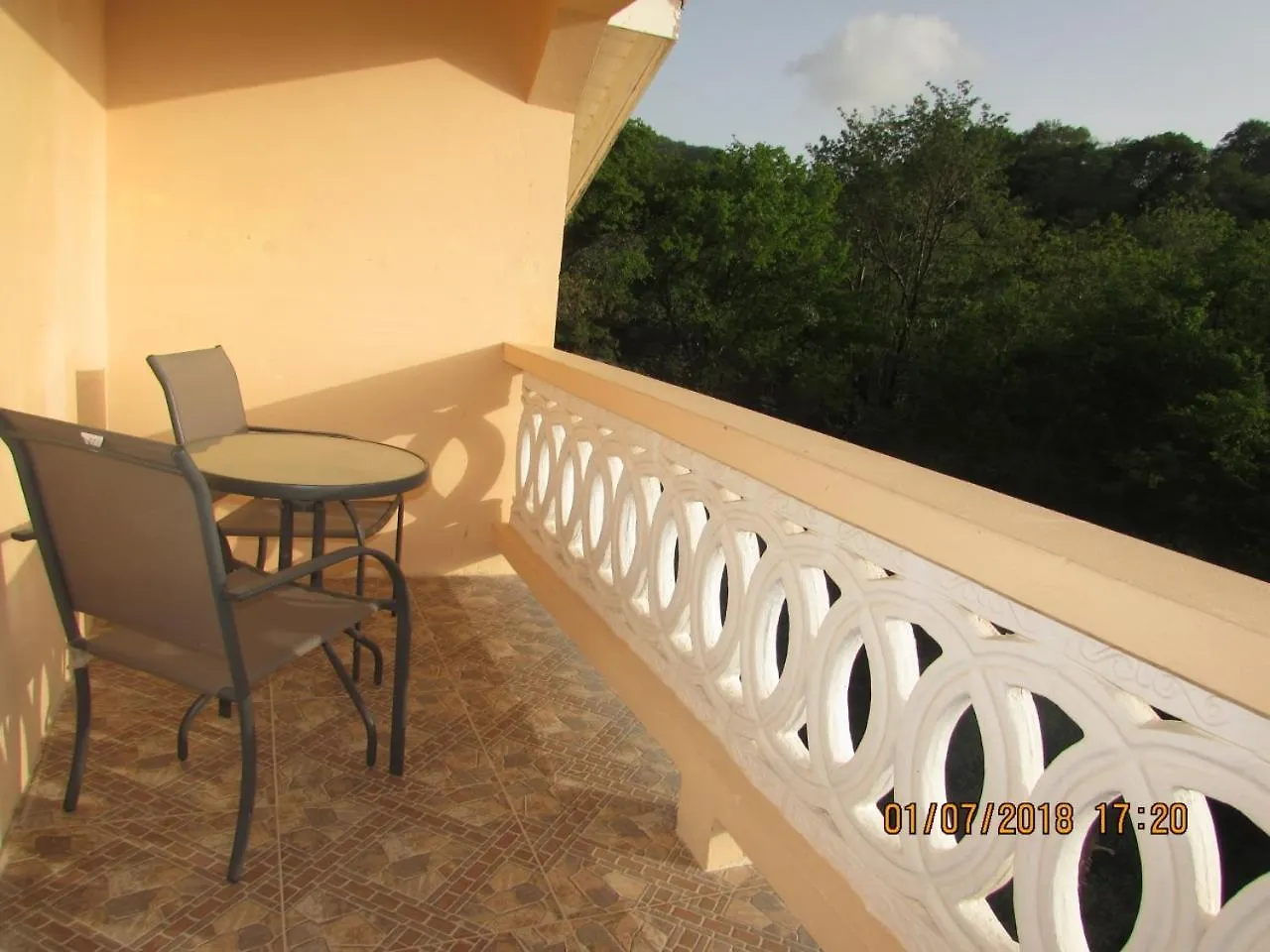 Caribbean Dream Vacation Property Cd3 Rodney Bay Apartment